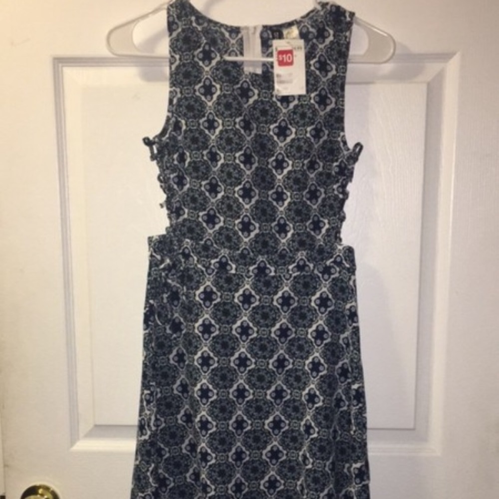 H&M dress